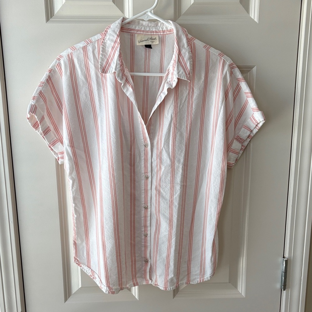 Universal Thread Short Sleeve Boxy Button Down White with Pink Stripes